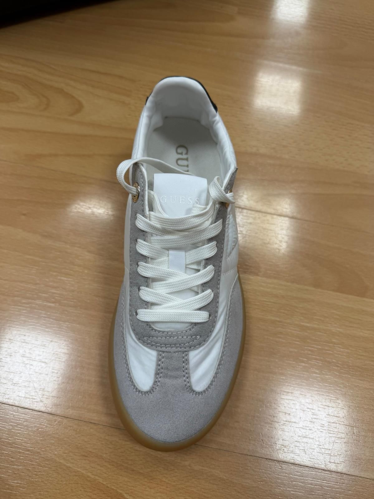 Scarpe Guess