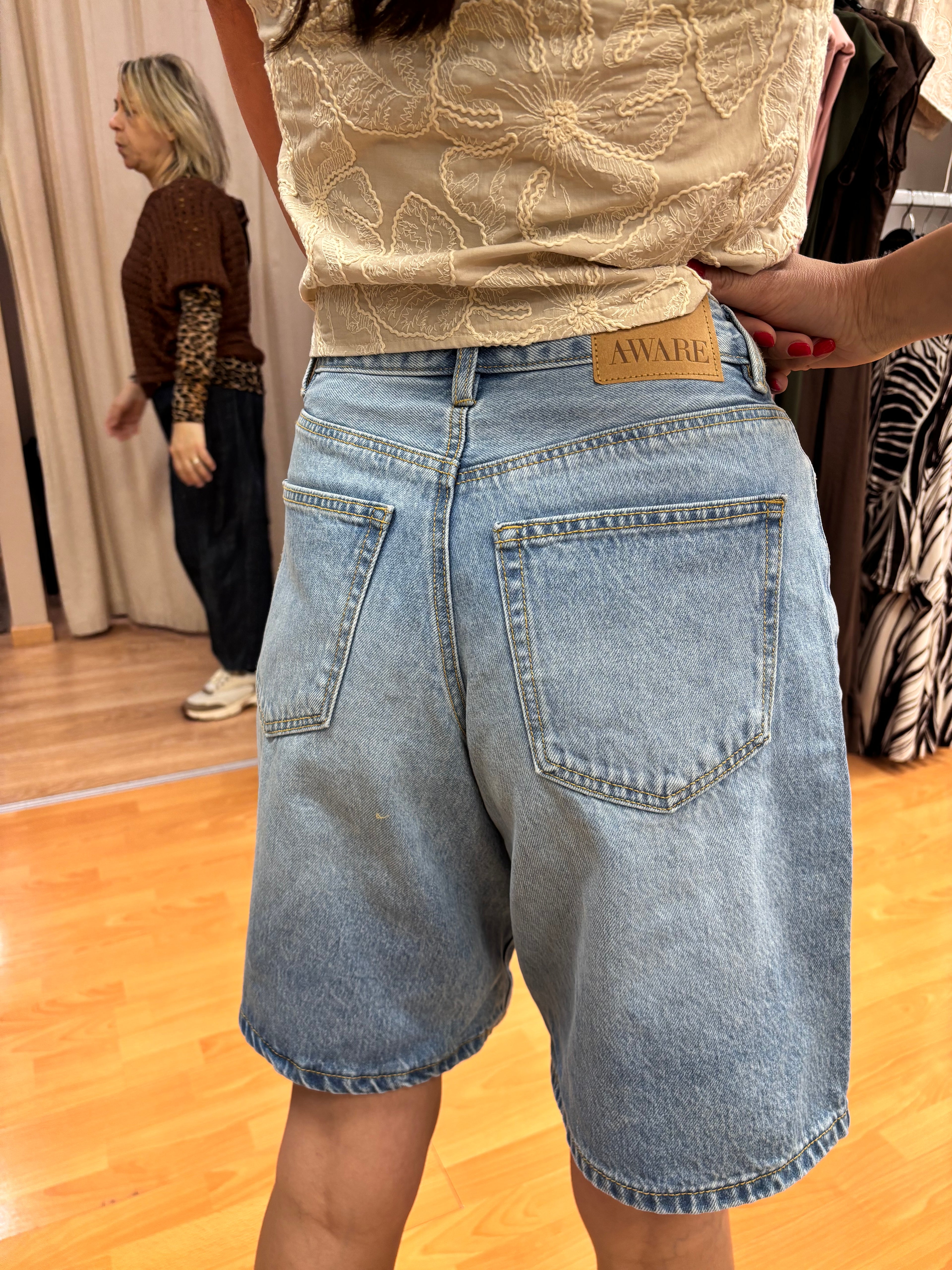 Short denim Veromoda